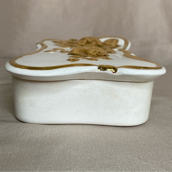 Vintage Jamar Mallory Ceramic Trinket Jewelry Box Gold Trim Roses - Picture 6 of 15